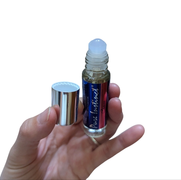 Pure Instinct Crave oil - Picture 3 of 7